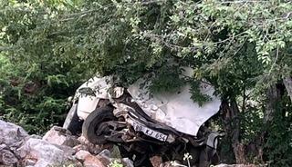 Osmaniye&rsquo;de otomobil u&ccedil;uruma savruldu: 1 yaralı