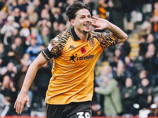 Enis Destan: "Premier Lig&rsquo;de minimum 5 gol atma hedefim var"