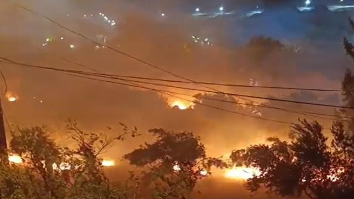 Yer: Hatay! Yangını fark etmeden düğüne devam ettiler; o anlar kamerada 3