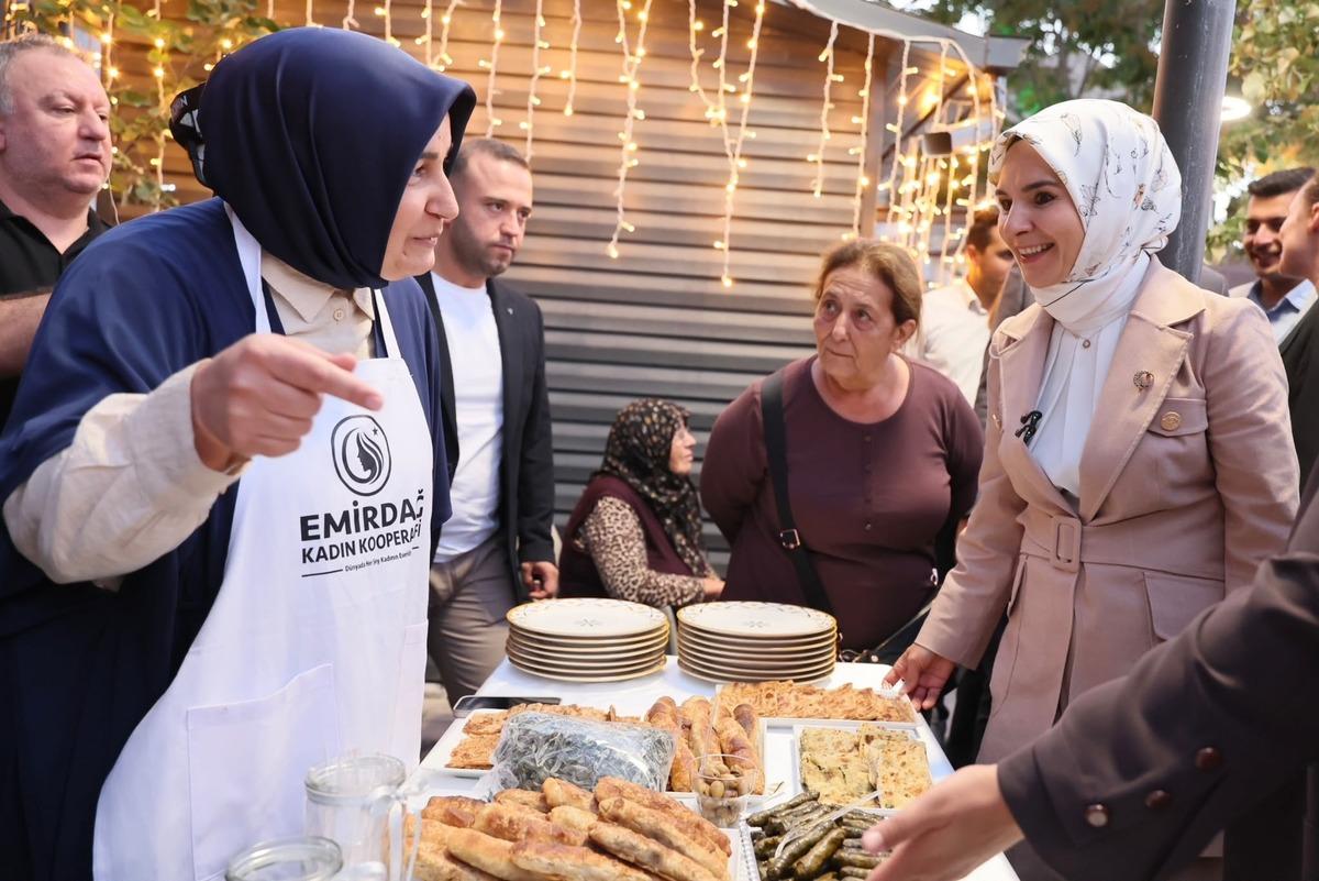 Bakan G&ouml;ktaş Emirdağ da gurbet&ccedil;ilere seslendi: "Memleket sevgimiz, aramızdaki t&uuml;m mesafeleri ortadan kaldırıyor" 11