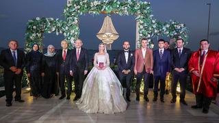 Kılıçdaroğlu, AK Partili vekille birlikte şahit oldu! Anons düğüne damga vurdu