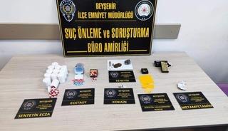 Konya&rsquo;da eve d&uuml;zenlenen operasyonda uyuşturucu ve mermi &ccedil;ıktı