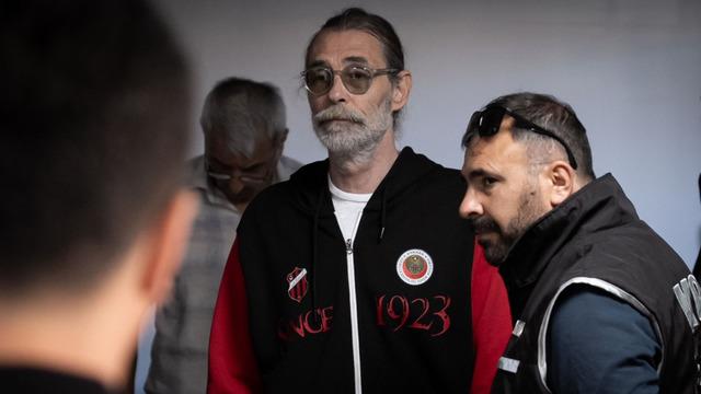 Etimesgut Belediye Başkanı Erdal Beşikçioğlu adliyeye sevk edildi