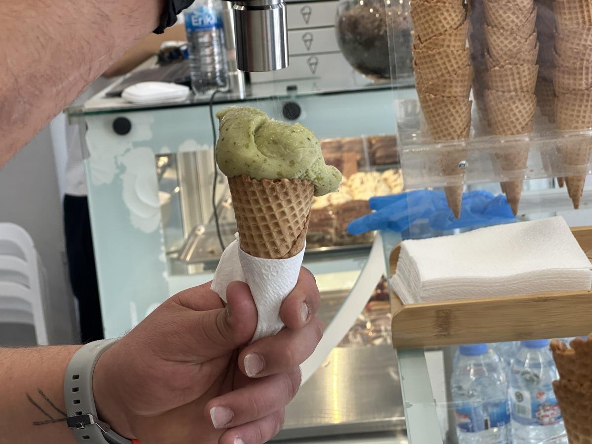 Önce şaşırttı, sonra kapış kapış satıldı! Kilosu 1000 TL den satılıyor 3