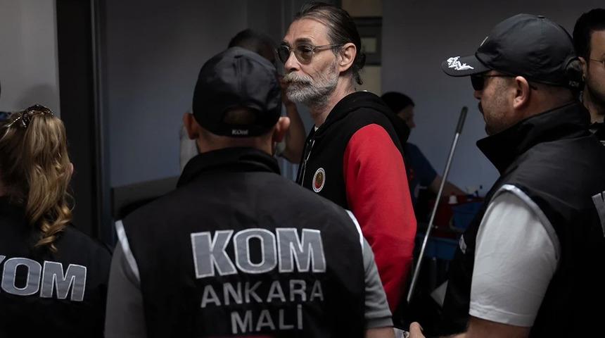 Erdal Beşik&ccedil;ioğlu'nun ifadesi ortaya &ccedil;ıktı! İşte aylık geliri... Behzat &Ccedil;. su&ccedil;lamasını kabul etti