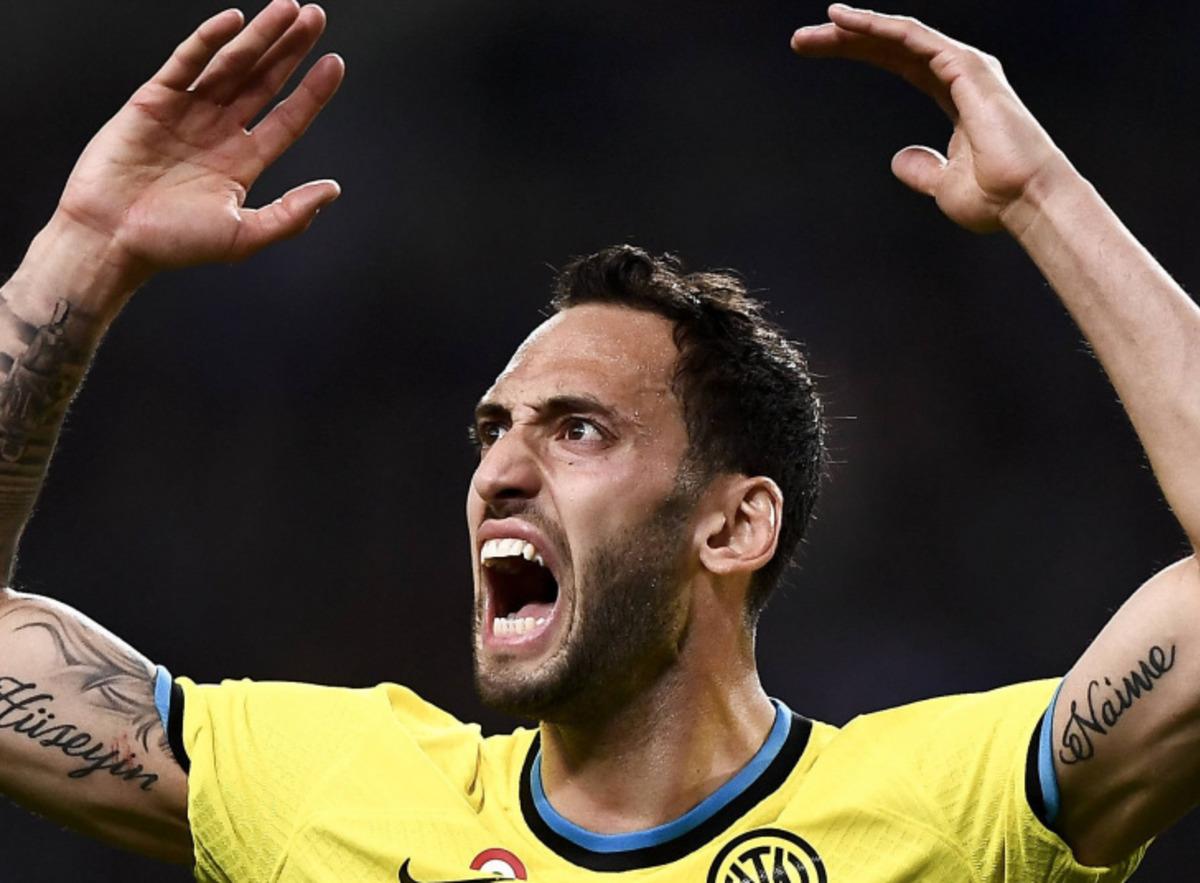 Fenerbahçe Hakan Çalhanoğlu bombasını patlatıyor! 2