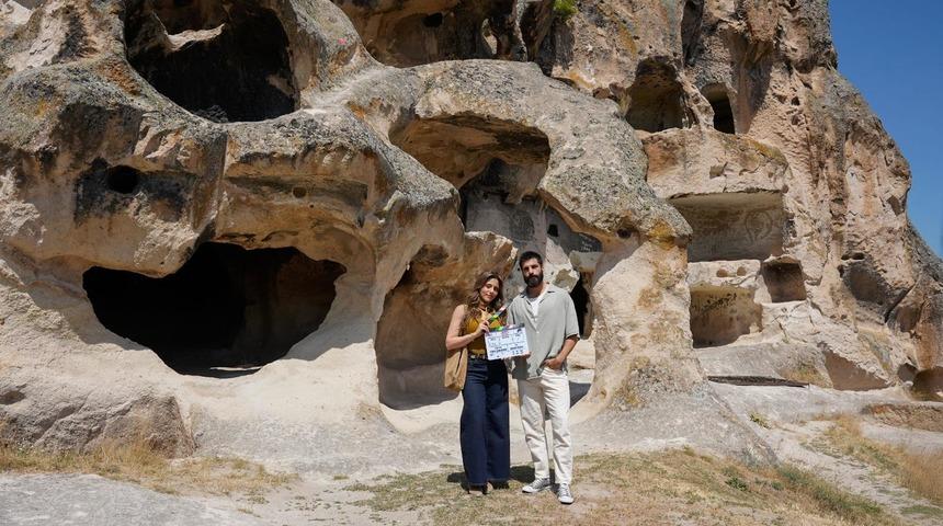 İki sanat tarih&ccedil;isinin keşif yolculuğu &ldquo;The Knot: Gateway to Anatolıa&rdquo;