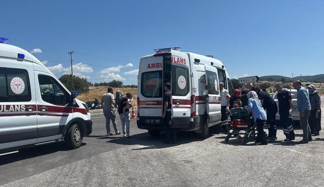 Kütahya’da otomobiller çarpıştı: 1 ölü, 4 yaralı 1