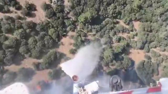 Çanakkale'deki orman yangınına havadan ve karadan müdahale sürüyor