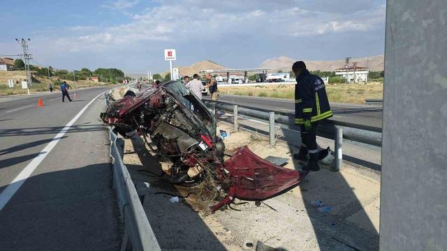 Van’da trafik kazası: 4 yaralı 1