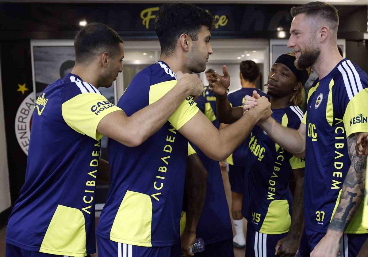 Fenerbahçe, Sturm Graz maçı hazırlıklarını sürdürdü 2