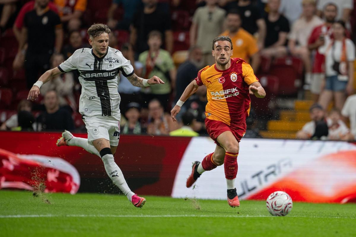 Galatasaray da Rennes maçı sonrası protestolar eşliğinde vahim tablo ortaya çıktı! 1