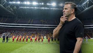 Galatasaray'da Rennes ma&ccedil;ı sonrası protestolar eşliğinde vahim tablo...