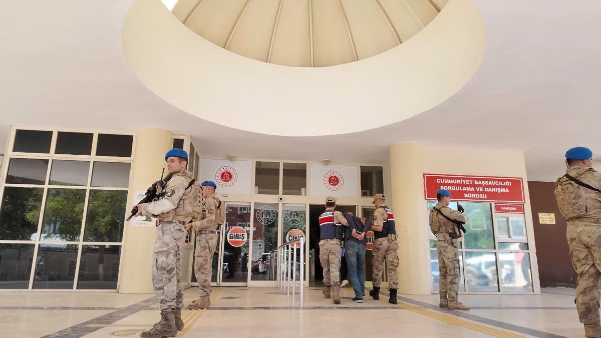 Şanlıurfa da altın sevkiyatına gasp operasyonu: 8 şüpheli tutuklandı 1