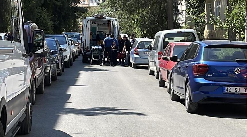 Aidat kavgasında bı&ccedil;aklanan apartman y&ouml;neticisi hayatını kaybetti
