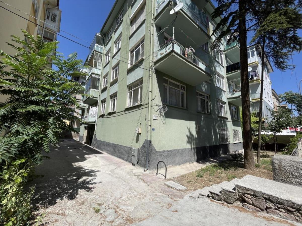 Aidat kavgasında bı&ccedil;aklanan apartman y&ouml;neticisi hayatını kaybetti 1