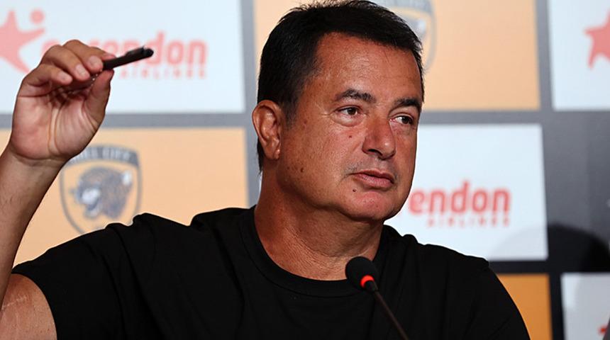 Hull City'de Acun Ilıcalı eski Beşiktaşlı ismi getiriyor!