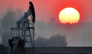 ABD-İran diplomasi beklentisi Brent petrol&uuml; 85 doların altına &ccedil;ekti