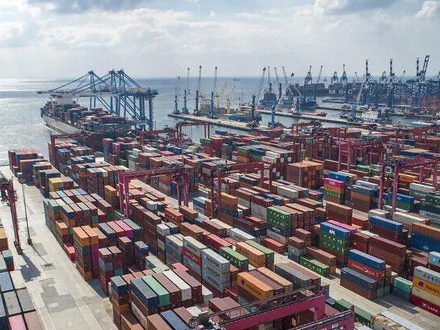 Bakan Bolat: Temmuz ayında ihracat 25,6 milyar dolarla rekor kırdı