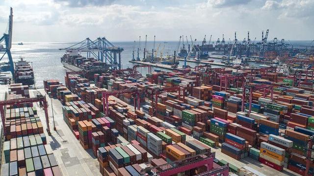 Bakan Bolat: Temmuz ayında ihracat 25,6 milyar dolarla rekor kırdı