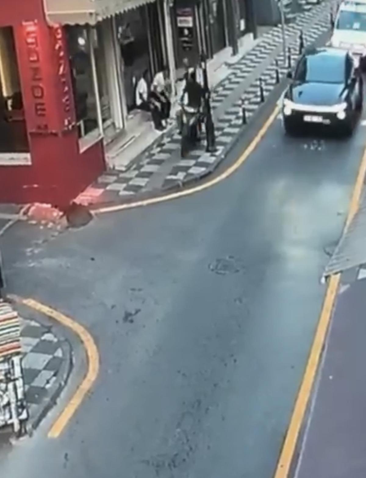 Polisten kaçan şüpheli Vali Yardımcısına çarptı! 4
