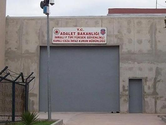 İmralı heyeti duyurdu! &Ouml;calan'dan &ccedil;er&ccedil;eve yasa a&ccedil;ıklaması