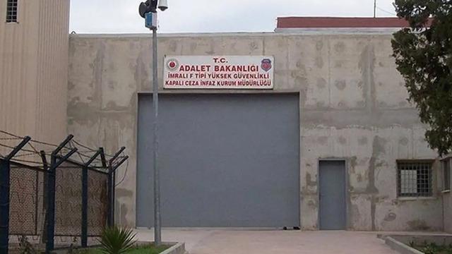 İmralı heyeti duyurdu! Öcalan'dan çerçeve yasa açıklaması: Tarihsel bir sorunu çözmek için yola çıkıyoruz