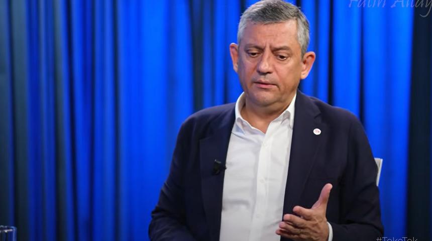 &Ouml;zg&uuml;r &Ouml;zel'in L&uuml;tf&uuml; Savaş pişmanlığı: "Ellerim kırılsaydı"