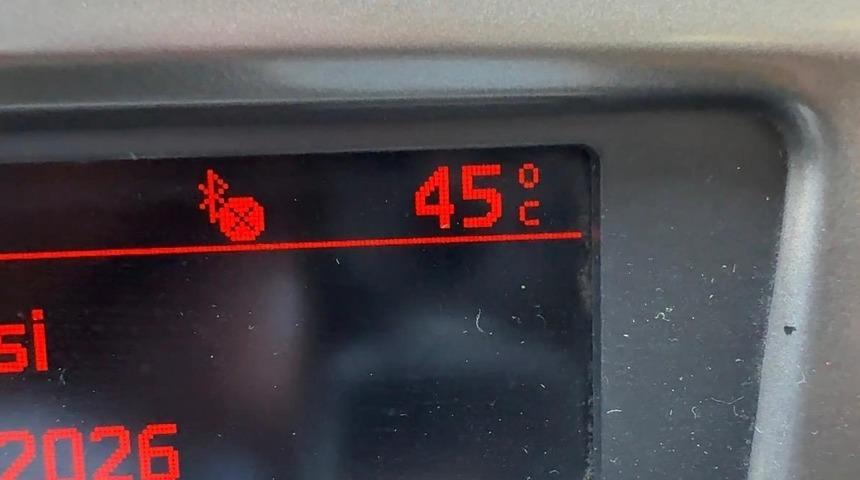 Diyarbakır&rsquo;da termometre 45 dereceyi g&ouml;sterdi
