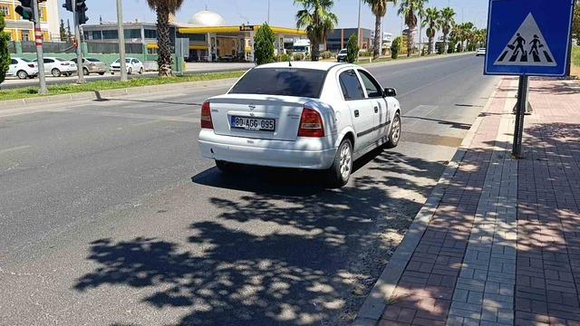 Şanlıurfa’da otomobille motosiklet çarpıştı: 1 yaralı 4