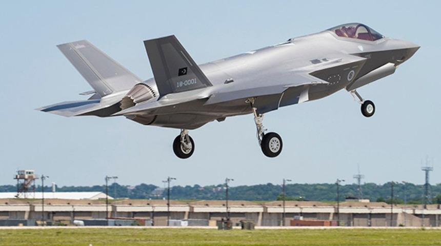 Türk F-35’lerinin ilk uçuşu görüntülendi! Türkiye'ye teslim edilmesine saatler kaldı!
