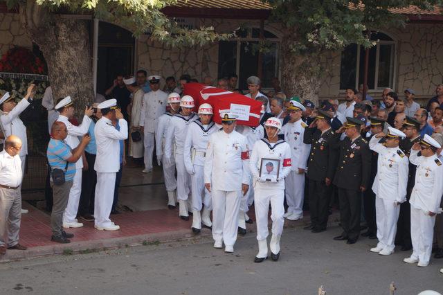 Dumlupınar faciasının son tanığı, askeri törenle uğurlandı