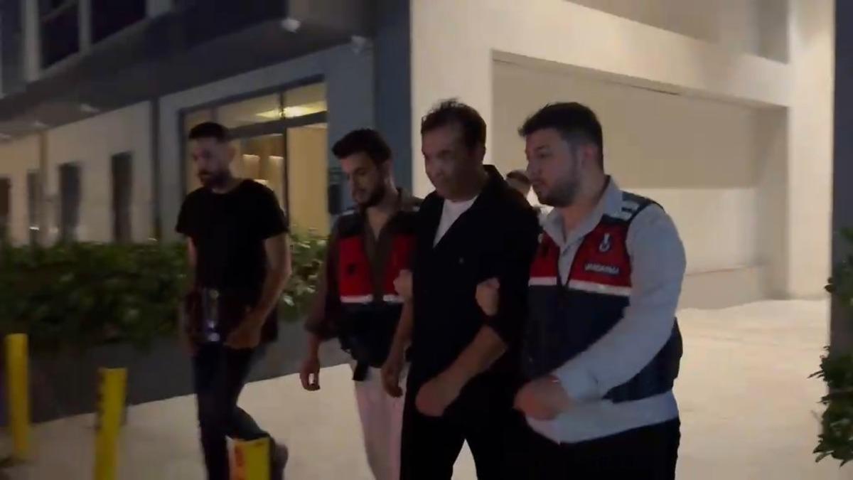 Tahir Sarıkaya ile Cem Küçük arasında şüpheli para trafiği! Sezgin Baran Korkmaz a yorum yağdırmış 3