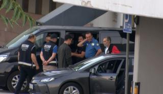 Erdal Beşik&ccedil;ioğlu g&ouml;revden uzaklaştırıldı