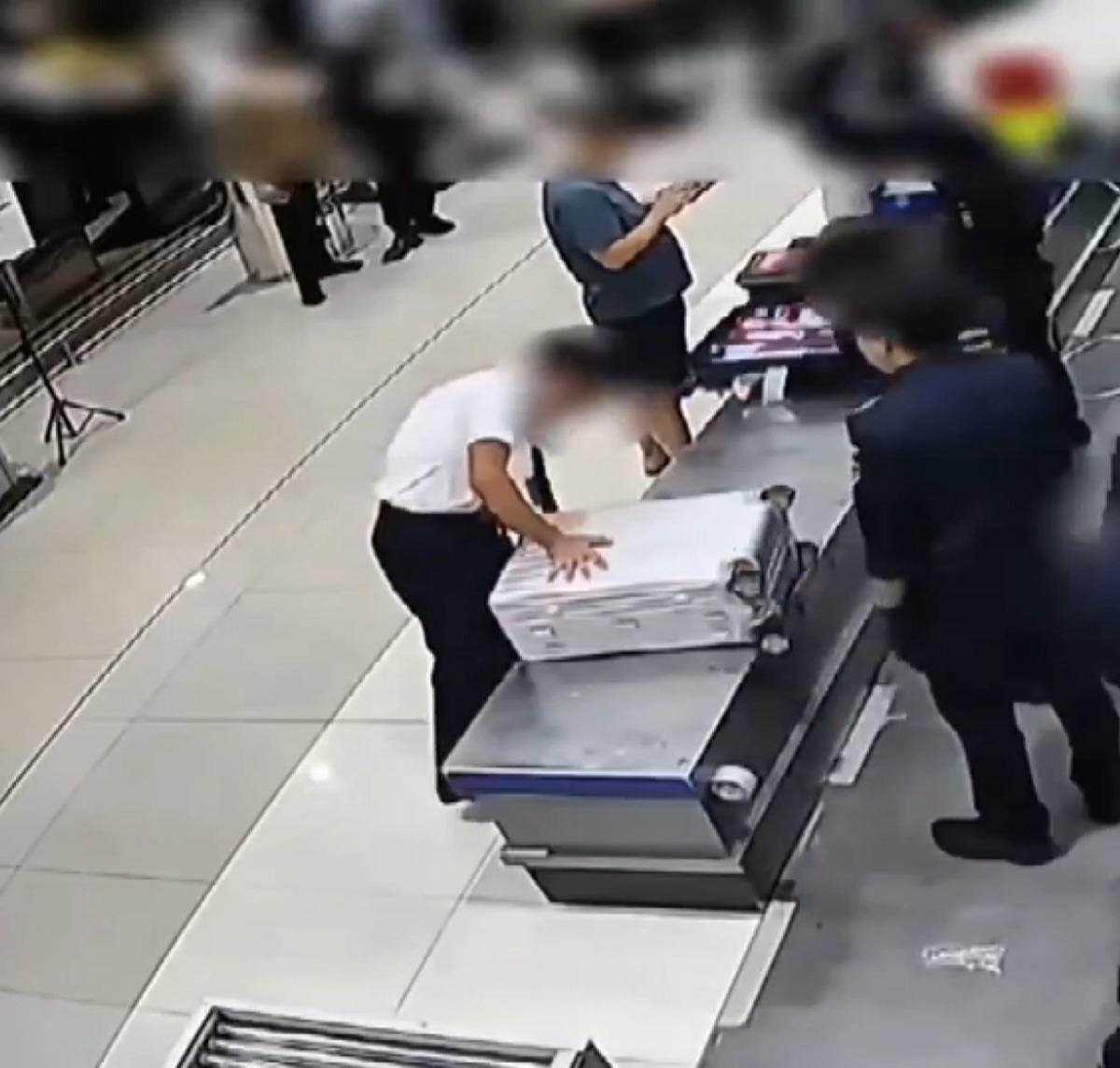 Yanında idrar taşımış! Uyuşturucu testi pozitif çıkan pilottan itiraf: Uçağı öyle kullanmış 3