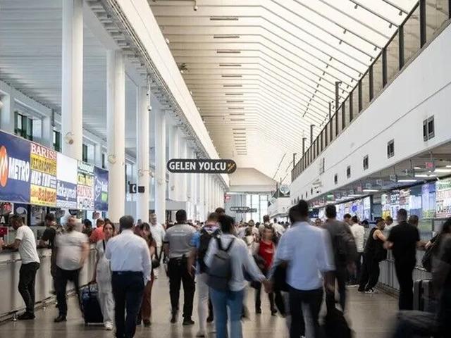 Şehirlerarası otob&uuml;s seferlerinde yeni d&ouml;nem! İstanbul-Ankara hattında ara duraklar kalkıyor