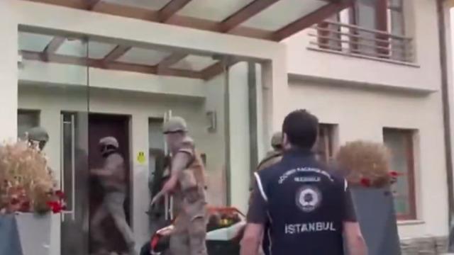 Usulsüz vatandaşlık soruşturması! Suç örgütüne operasyon: Otel, gayrimenkul ve şirketlere el kondu