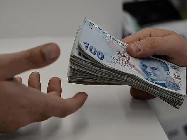 En d&uuml;ş&uuml;k emekli aylığı artmıştı! Fark &ouml;demelerinin tarihi belli oldu