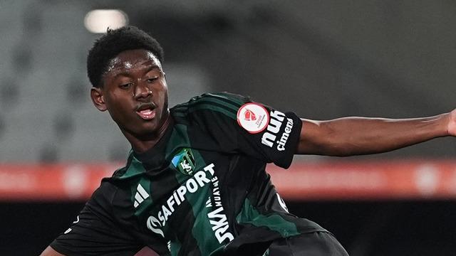 Süper Lig'de görülmemiş olay! Aşık olduğu için kampı terk etti