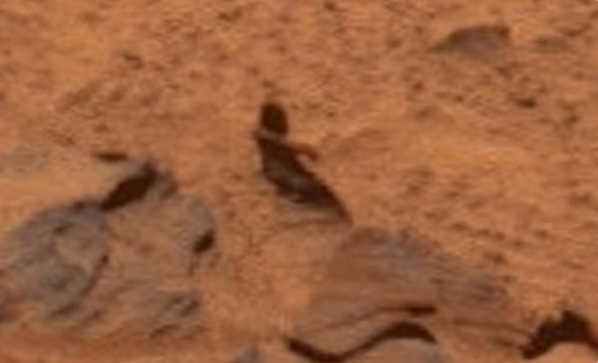 NASA nın yıllar önce Mars ta fotoğraflamıştı: İnsansı görüntünün arkasındaki gerçek ortaya çıktı 2