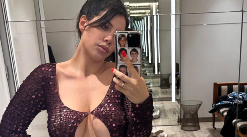 Wanda Nara'nın ger&ccedil;ek bikinili hali dile d&uuml;şt&uuml;