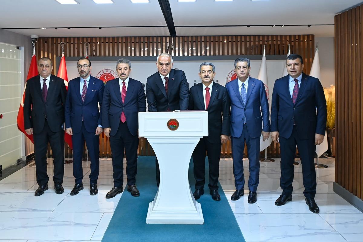 Bakan Ersoy Şırnak ta açılışa katıldı 2