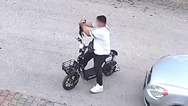 Bolu'da vahşet! Yavru kediyi önce öptü sonra boğdu