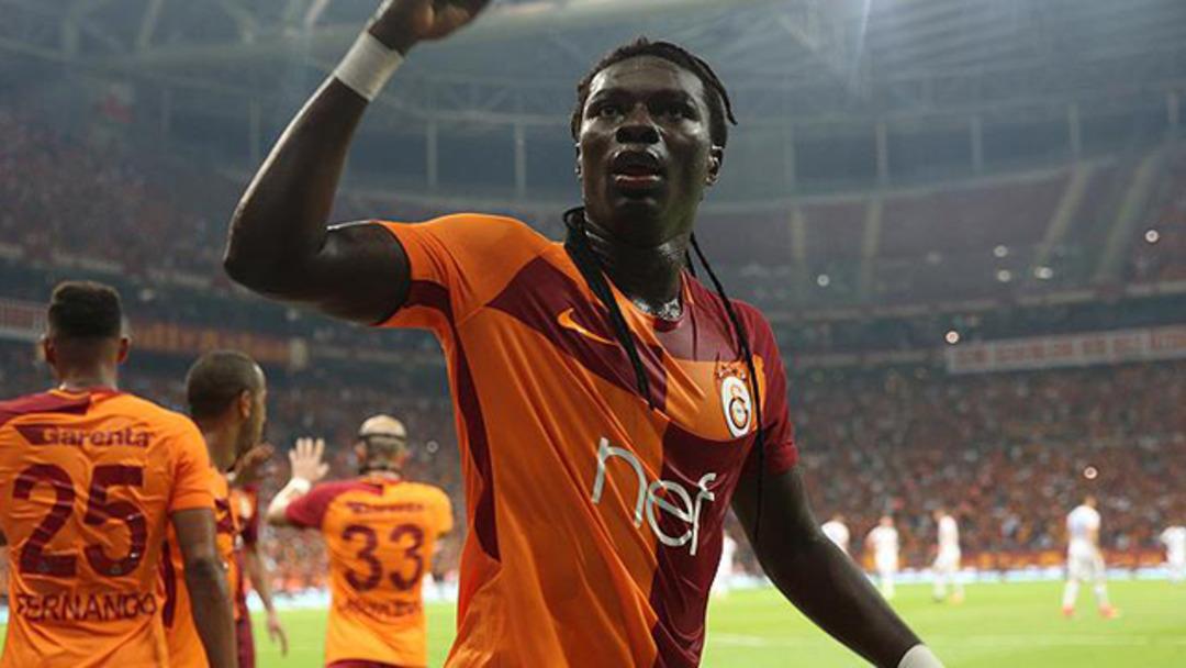 Galatasaray'dan Gomis'in menajerine rest