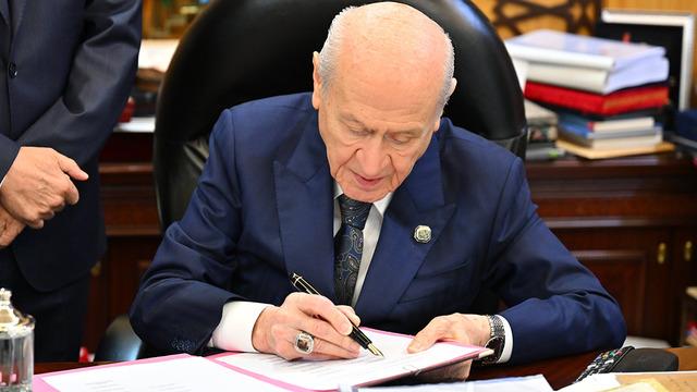 Devlet Bahçeli: Attığımız bu imzayla bin yıllık kardeşliğimiz tescillendi
