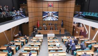 &Uuml;sk&uuml;dar se&ccedil;imlerinde kritik oylama! CHP'nin oy oranı farklı &ccedil;ıktı, tartışma yaşandı