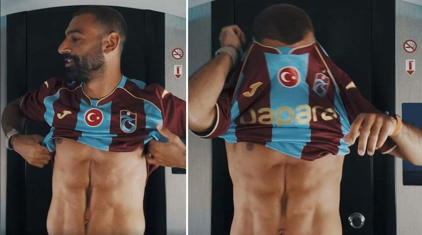 Mohamed Salah'ın karnındaki g&ouml;r&uuml;nt&uuml; g&uuml;ndem olmuştu! Ger&ccedil;ek ortaya &ccedil;ıktı