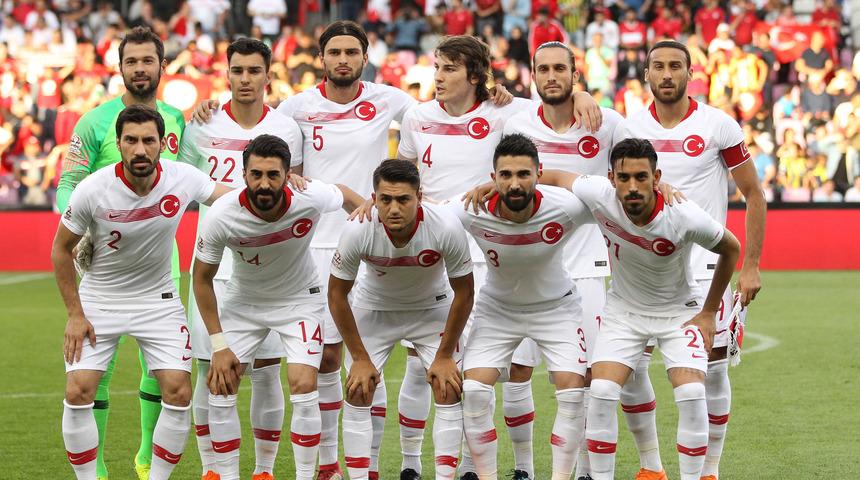 &Ccedil;ağlar S&ouml;y&uuml;nc&uuml;: İnşallah Arsenal'e transfer olurum!