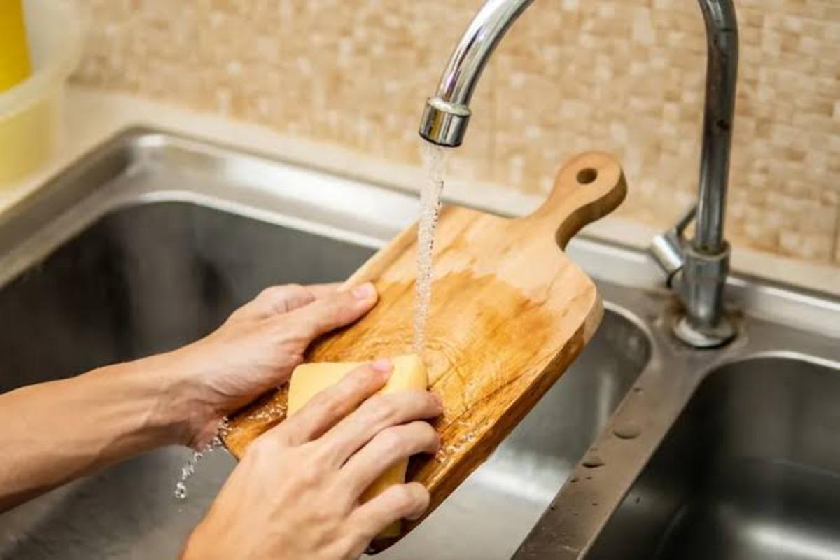 Deterjanlara Elveda mı? Sadece Sirke ve Karbonatla M&uuml;kemmel Temizlik Sırrı 5