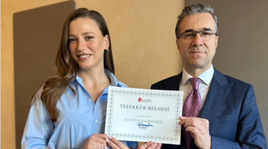 Maliye Bakanlığı ona teşekk&uuml;r etmişti! Serenay Sarıkaya'nın &ouml;demesi iade edildi 